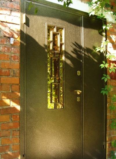 Фото двери в дачный дом